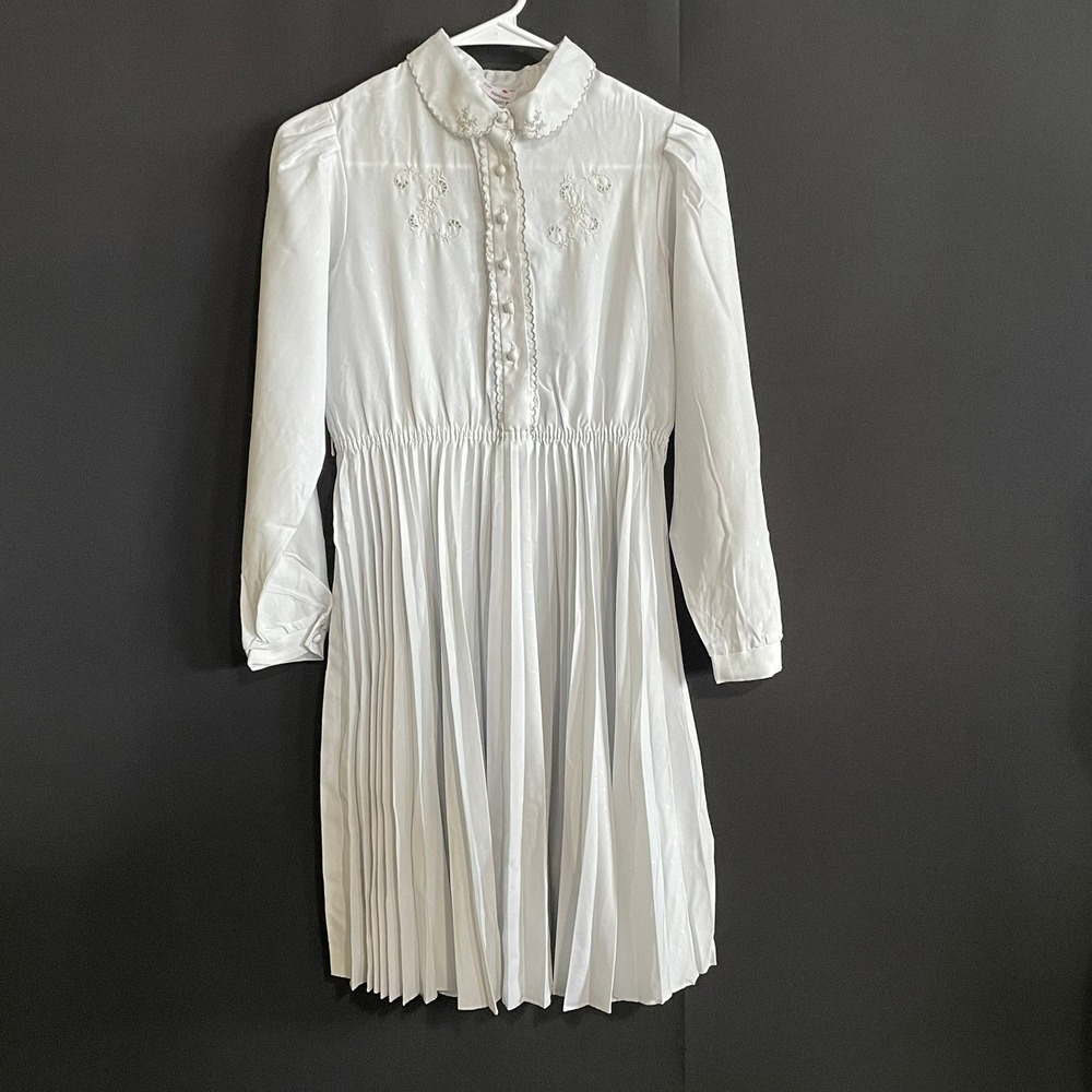 Kisses from Dorissa Dress Girls 14 White Good Vintage Embroidered Pleated
